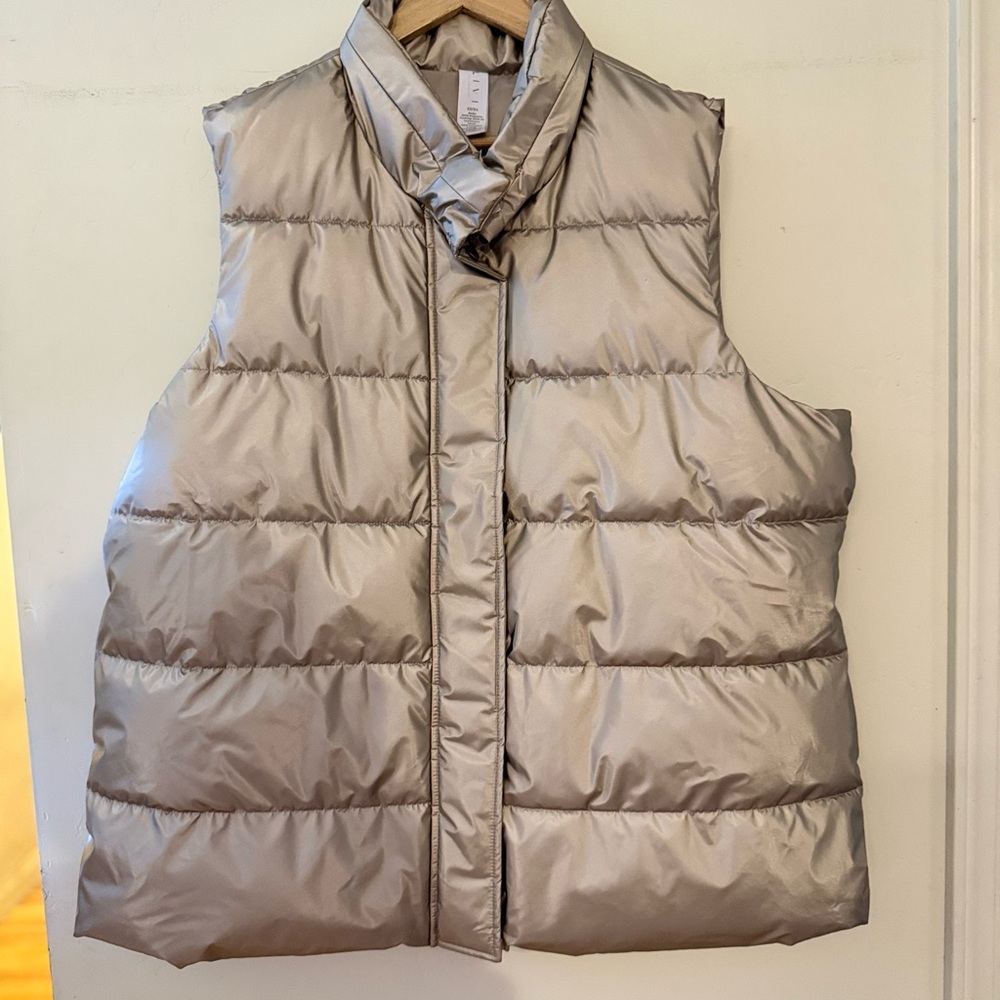 Livi Active Metallic Puffer Jacket